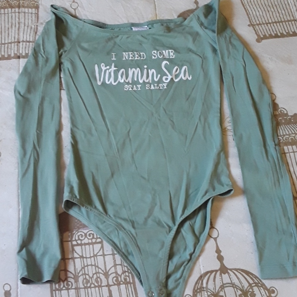 shirt - Picture 1 of 2